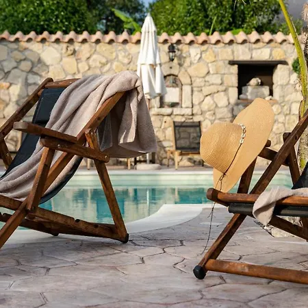 Art House Kato Yerakarion