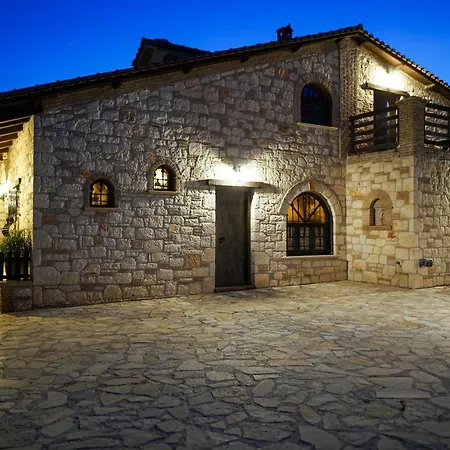 Art House * Kato Yerakarion