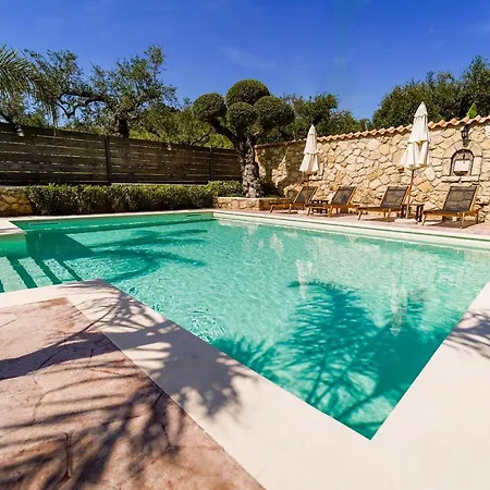Art House Villa