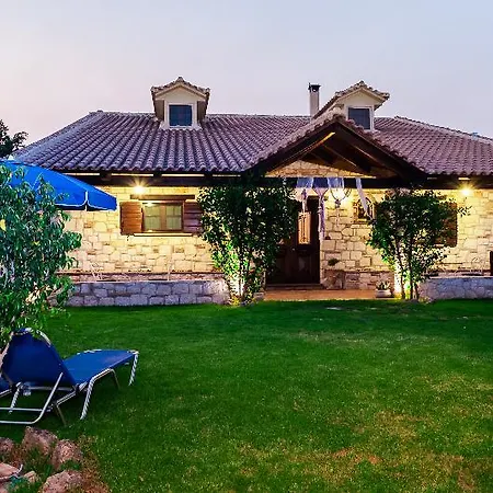 Art House Villa *