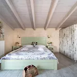 Art House * Kato Yerakarion