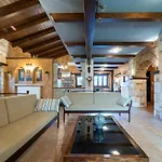 Art House Villa *