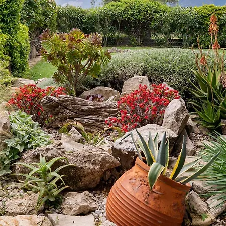 Villa Art House Kato Yerakarion